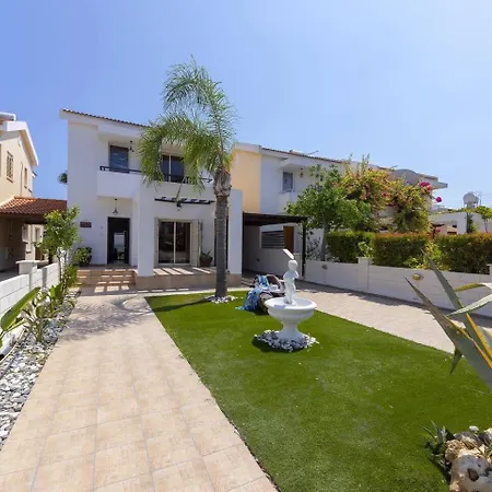 Beachfront Carpe Diem * Dromolaxia