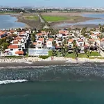 Willa Beachfront Carpe Diem Dromolaxia