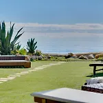Beachfront Carpe Diem *