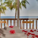 Beachfront Carpe Diem Villa
