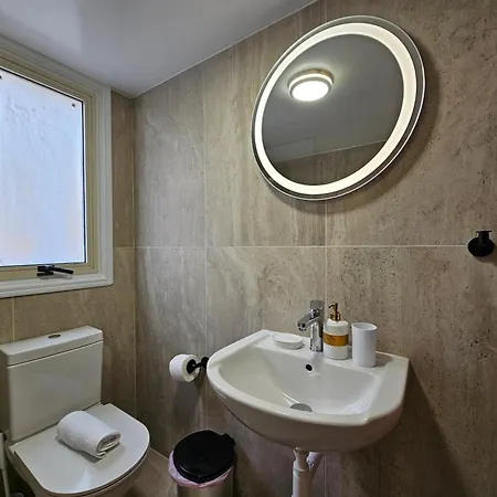 Vila Beachfront Carpe Diem Kiti