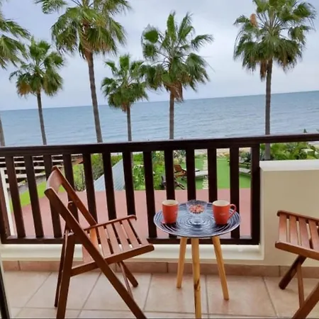 Beachfront Carpe Diem Kiti