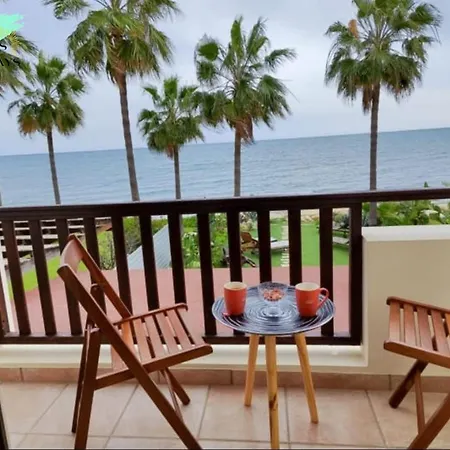 Beachfront Carpe Diem Kiti