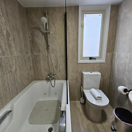 Villa Beachfront Carpe Diem Dhromolaxia