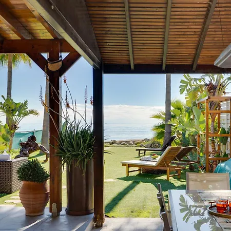 Beachfront Carpe Diem *