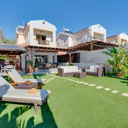 Βίλα Beachfront Carpe Diem