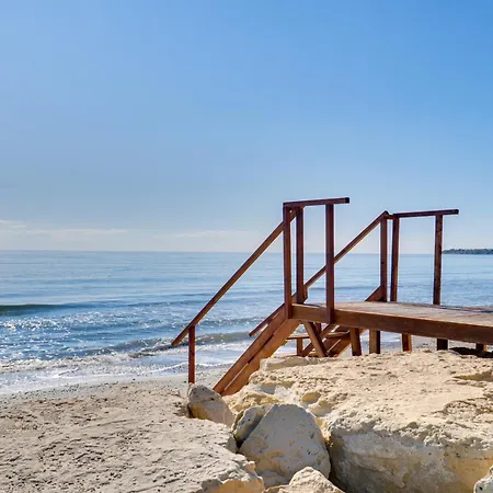 Beachfront Carpe Diem