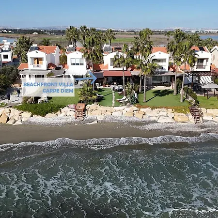 Beachfront Carpe Diem *