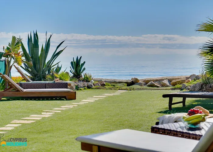 Beachfront Carpe Diem *