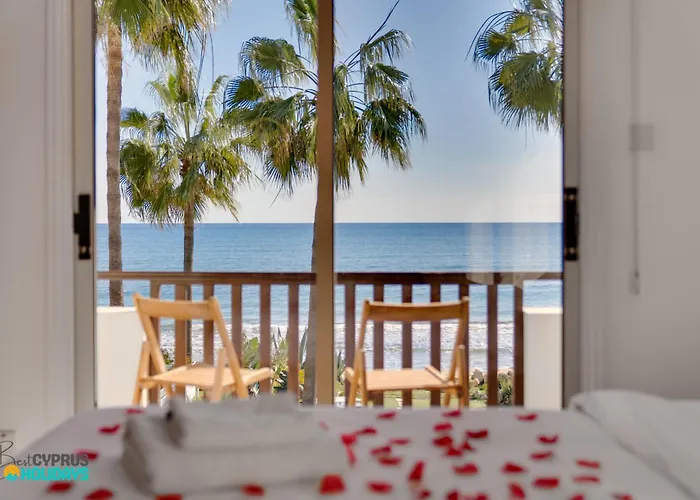 Βίλα Beachfront Carpe Diem Dromolaxia