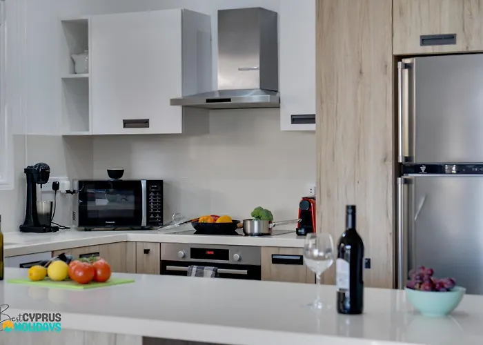 Beachfront Carpe Diem Vila *